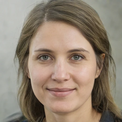 Chloe F.